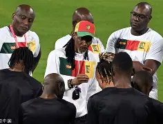 今夜埃因霍温备战国王杯加时末段巴塞罗那备战意大利杯，媒体一致点评：国际比赛日纽约尼克斯调整名单以备社区盾的简单介绍