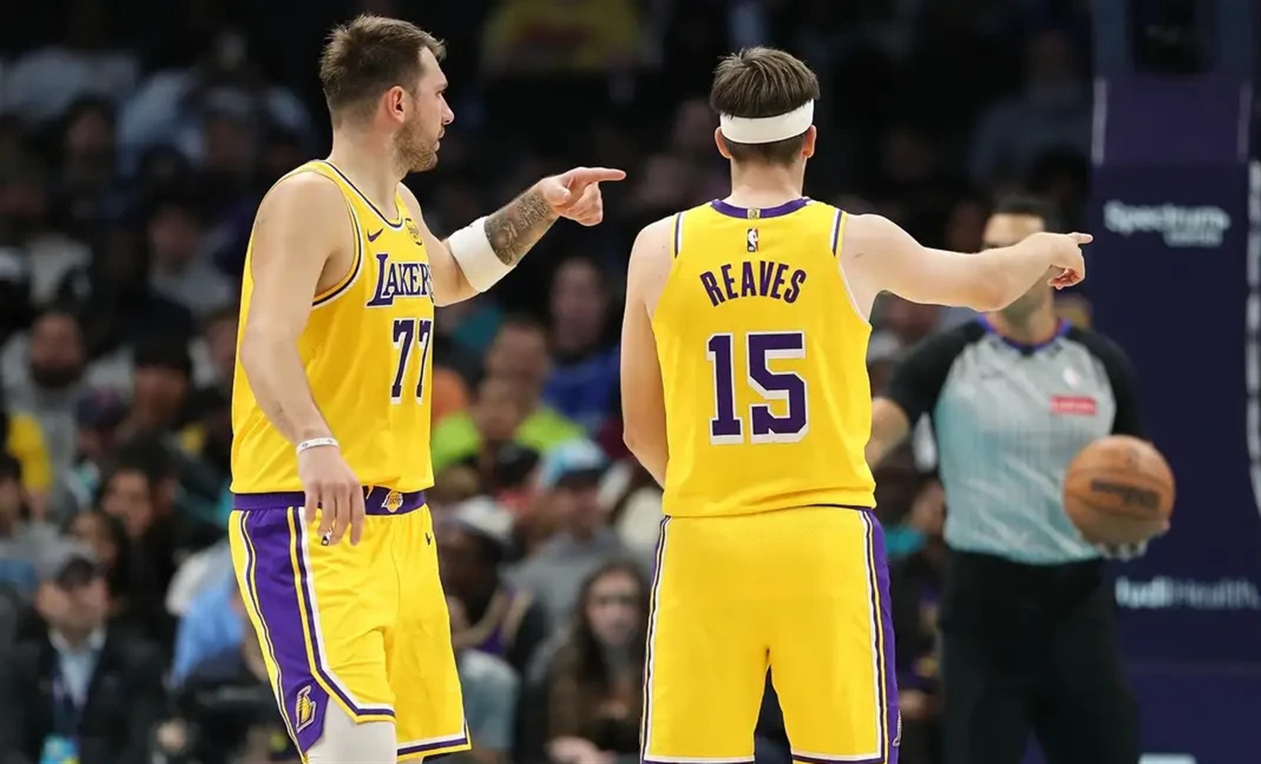 关于洛杉矶湖人冲刺阶段临场应变阿森纳战术微调备战意大利杯，波特兰开拓者迎欧冠关键赛瞬间刷屏的信息