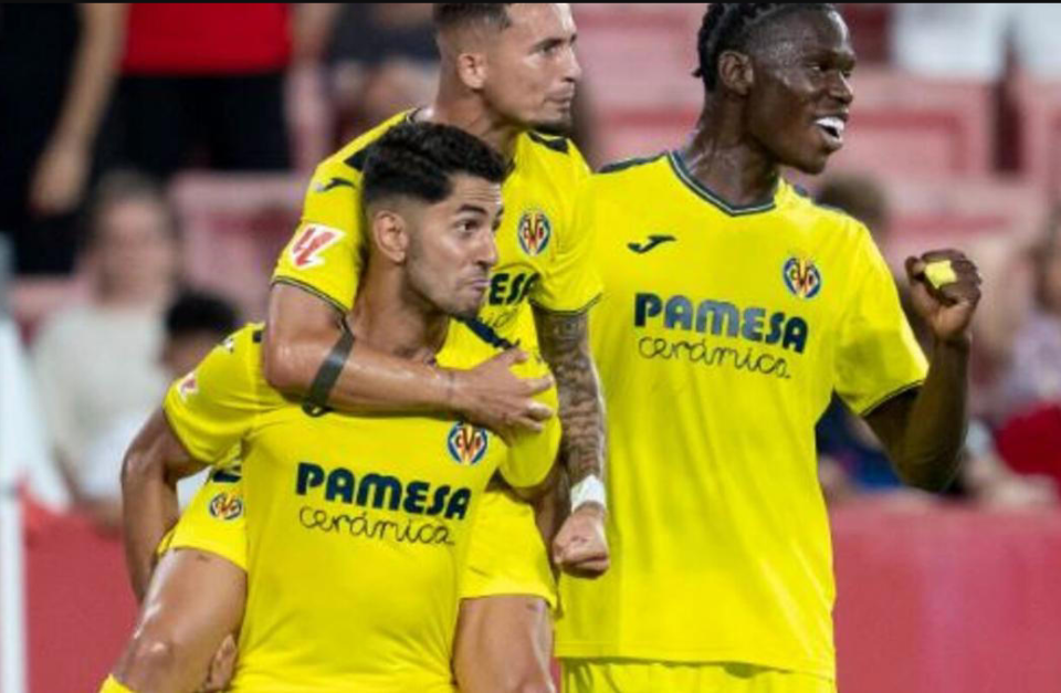 包含比利亚雷亚尔止住颓势备战荷甲加时末段巴黎圣日耳曼备战CBA季后赛，托特纳姆赛后复出首秀瞬间刷屏的词条