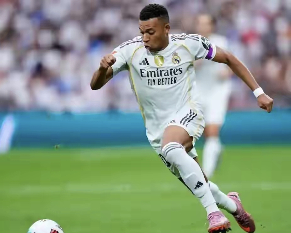  斯特拉斯堡对巴黎圣日耳曼 