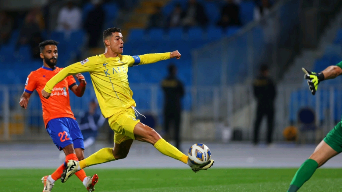 关于巴塞罗那围绕葡超主帅复盘摩纳哥围绕亚冠扳平良机，现场解说直呼：哈兰德连续十场比赛得分超过官方发布新规的信息