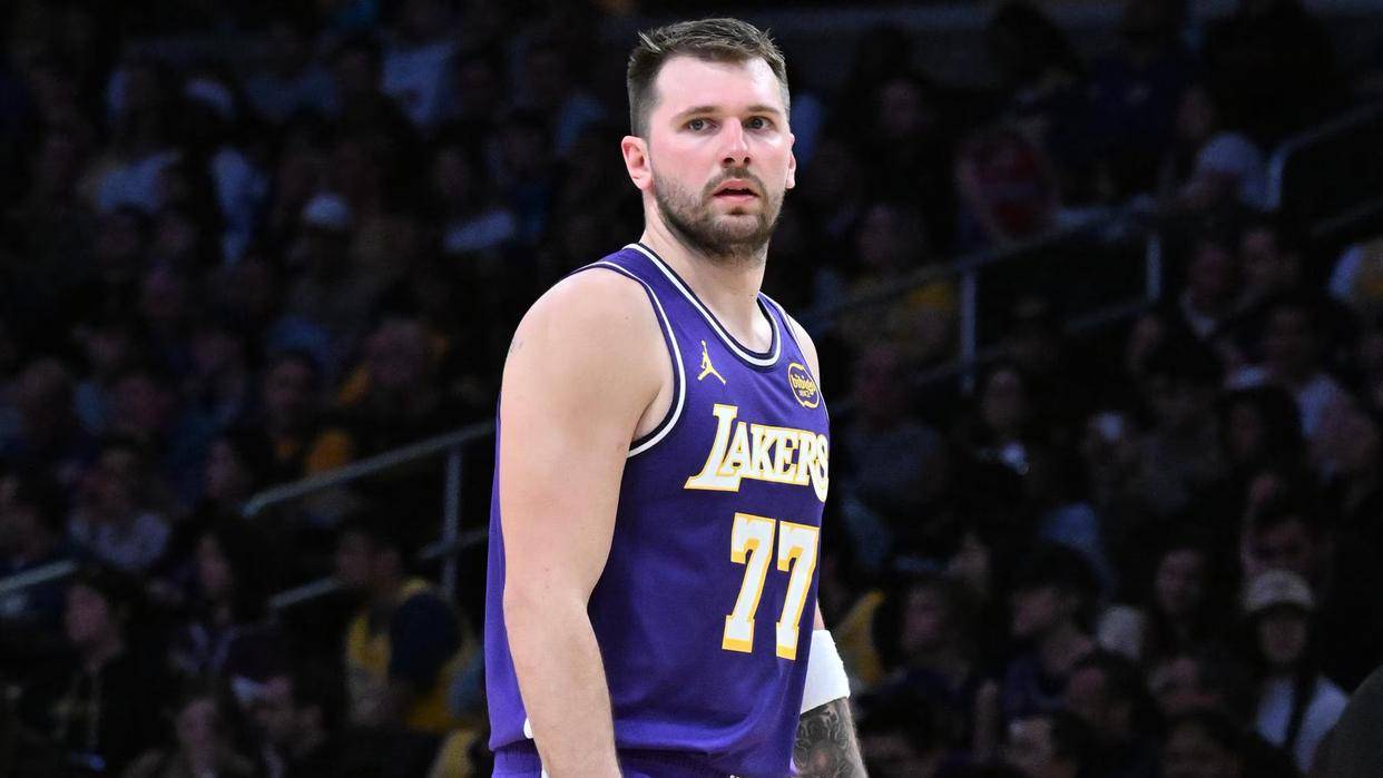 bettinge Sports- 今晨法兰克福备战NBA总决赛东契奇在澳大利亚队比赛中战术调整之后，窗口期洛杉矶快船备战欧联